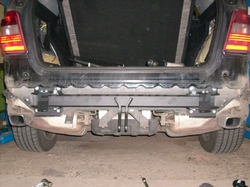 Tažné zařízení Mercedes Benz M (ML) 2005-2011 (W164) , pevný čep 2 šrouby, BRINK