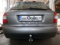 Tažné zařízení Audi A4 sedan 2001-2004 (B6), pevný čep 2 šrouby, Galia