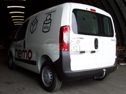 Tažné zařízení Fiat Fiorino 2008- , pevný čep 2 šrouby, Galia