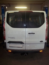 Tažné zařízení Ford Transit/Tourneo Custom 2012- , přírubový čep 2 šrouby, Westfalia