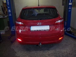 Tažné zařízení Hyundai i30 kombi / Kia Ceed SW - pevné, od 2012