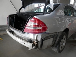 Tažné zařízení Mercedes Benz E sedan 2002-2009 (W211), odnímatelný bajonet, Galia