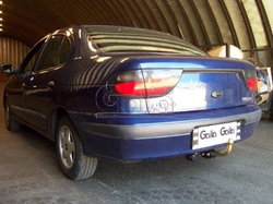 Tažné zařízení Renault Megane sedan 1996-2003 (I), pevný čep 2 šrouby, Galia