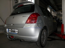 Tažné zařízení Suzuki Swift 2005-2010 , odnímatelný bajonet, Galia