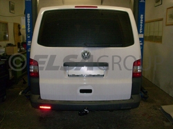 Tažné zařízení Volkswagen Transporter Skříň 2003-2009 (T5), pevné 2 šr., BRINK